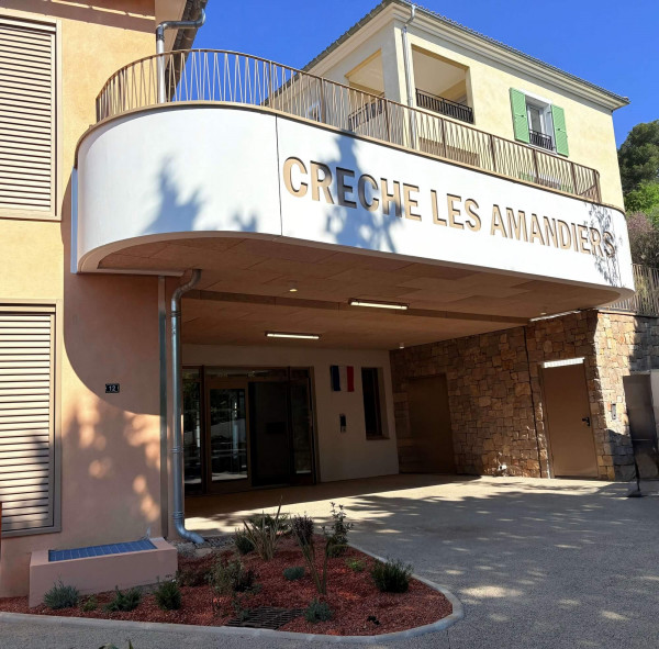 Crèche Les Amandiers au Rouret